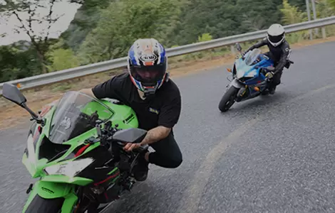 Tai nghe điều khiển bằng giọng n&oacute;i khi đi xe đạp c&oacute; thực sự cải thiện an to&agrave;n? C&acirc;u trả lời sẽ khiến bạn ngạc nhi&ecirc;n